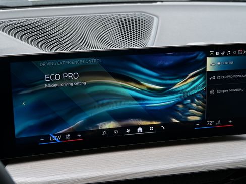 Used 2025 BMW 430i Coupe w/ M Sport Package image 37