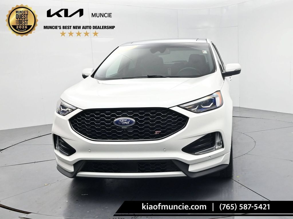 Used 2020 Ford Edge ST w/ Equipment Group 401A AWD/4WD image 3