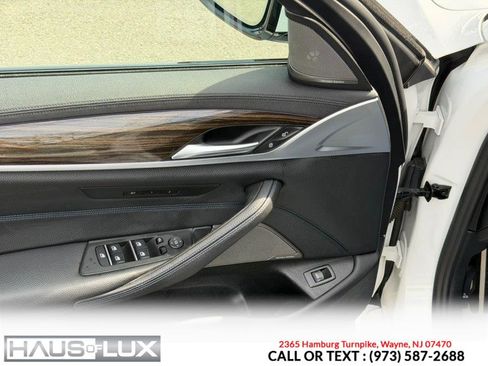 Used 2020 BMW 540i xDrive w/ M Sport Package image 15