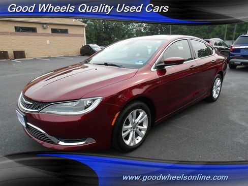 Used 2016 Chrysler 200 Limited w/ Anniversary Edition FWD image 1