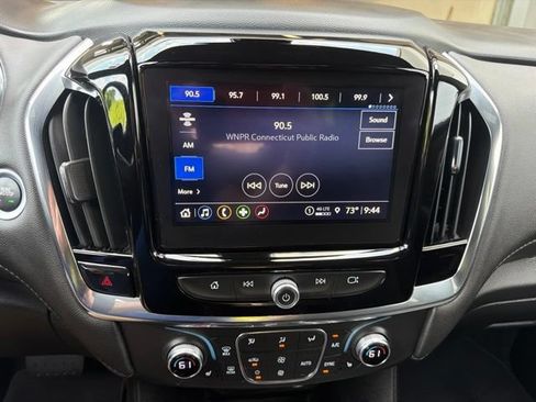 Used 2023 Chevrolet Traverse LT AWD/4WD image 17
