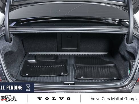 Certified 2025 Volvo S60 B5 Plus w/ Climate Package FWD image 29