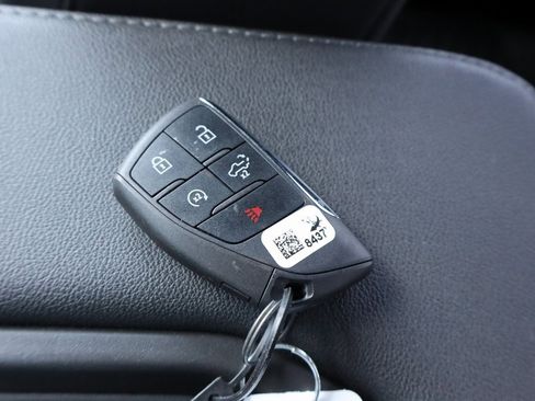 Used 2023 Chevrolet Silverado 1500 RST w/ Z71 Off-Road Package image 31