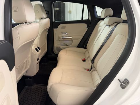 Used 2026 Mercedes-Benz GLA 250 4MATIC image 14