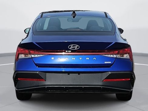 New 2026 Hyundai Elantra Blue image 6