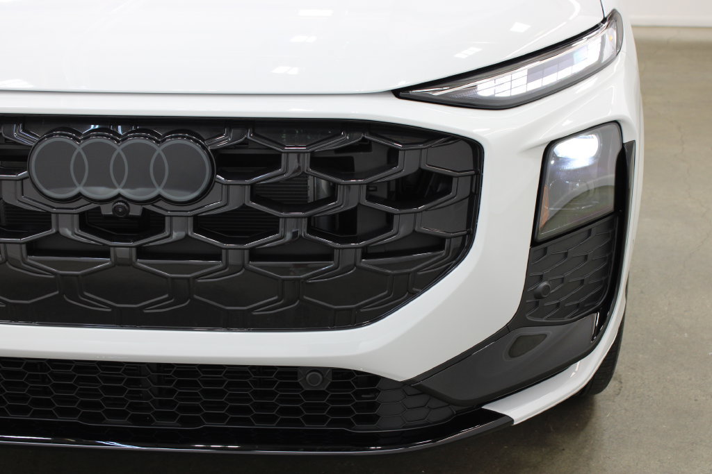 New 2026 Audi Q3 quattro 2.0T AWD/4WD image 8