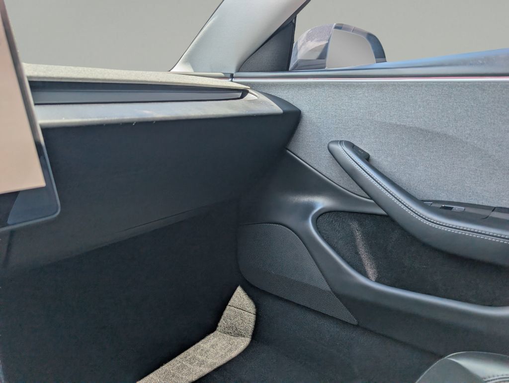 Used 2024 Tesla Model 3 Standard Range RWD image 24