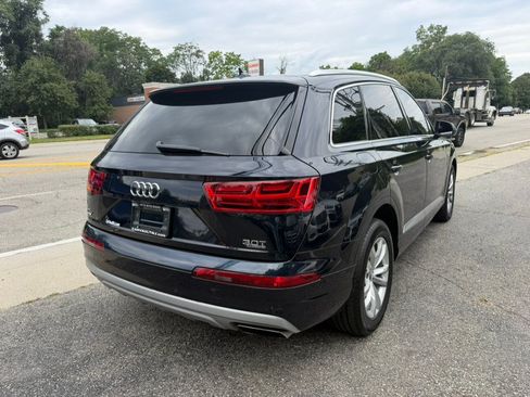 Used 2017 Audi Q7 3.0T Premium AWD/4WD image 9