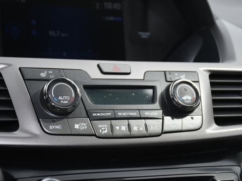 Used 2017 Honda Odyssey EX-L image 15