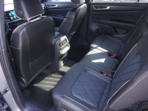 Used 2024 Volkswagen Atlas Cross Sport SEL Premium R-Line AWD/4WD image 29