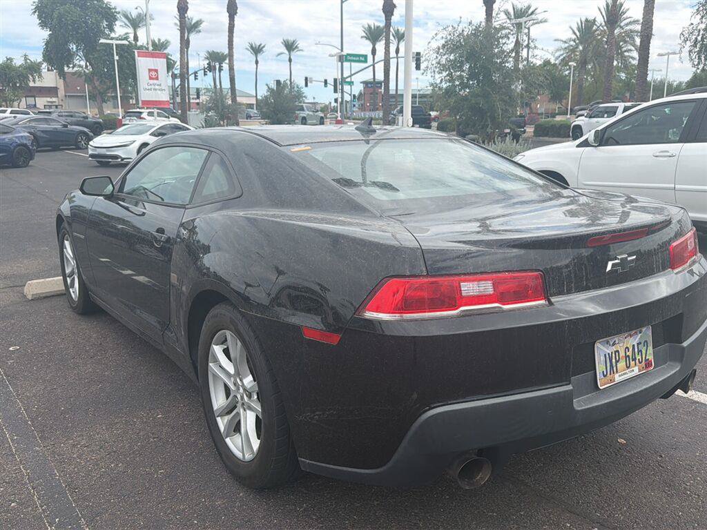Used 2015 Chevrolet Camaro LS RWD image 5