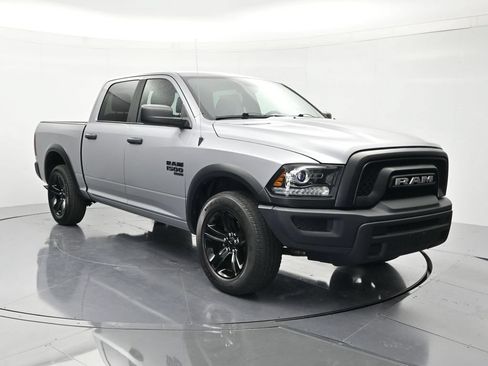 Used 2024 RAM 1500 Warlock AWD/4WD image 3