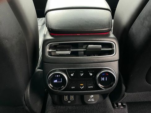 Used 2023 Genesis GV70 3.5T Sport w/ Sport Prestige Package image 38