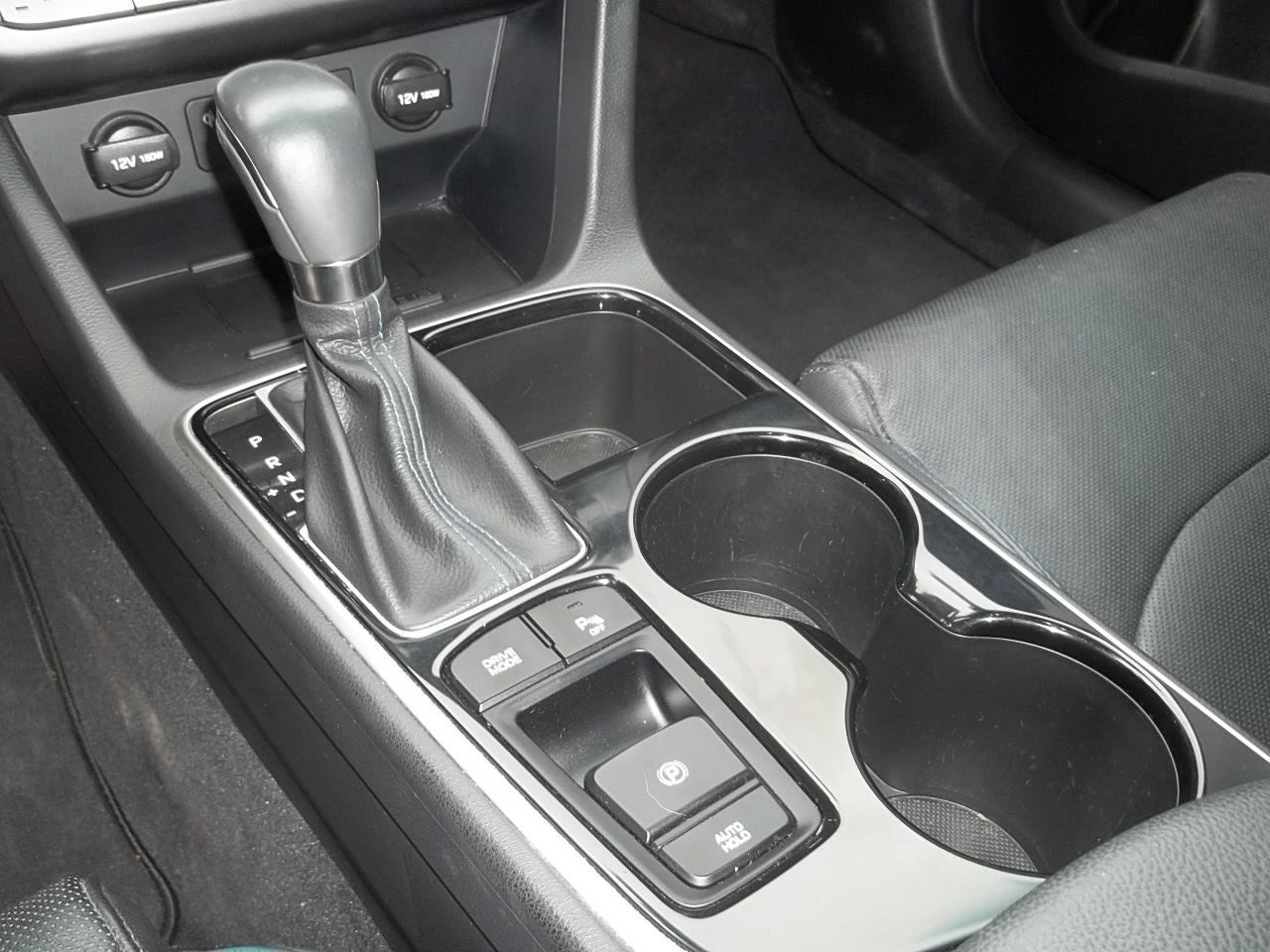 Used 2018 Hyundai Sonata Limited FWD image 8