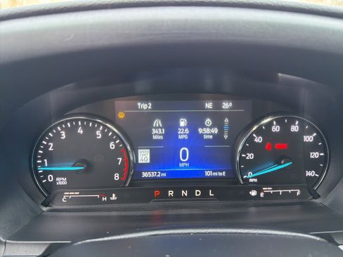 Certified 2022 Ford Explorer XLT w/ Equipment Group 202A image 25