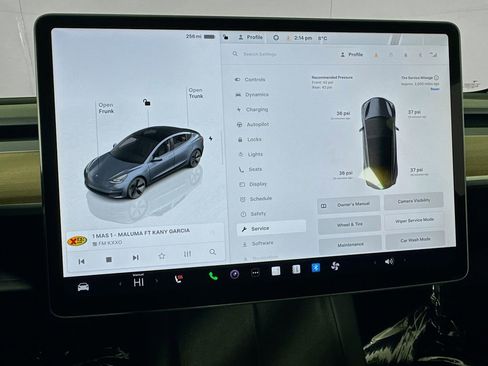 Used 2023 Tesla Model 3 Standard Range image 49