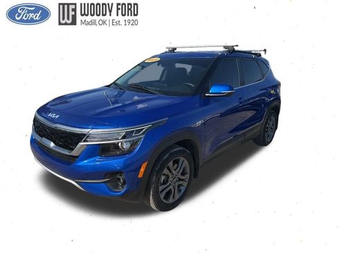 Used 2023 Kia Seltos S w/ Navigation Package image 2