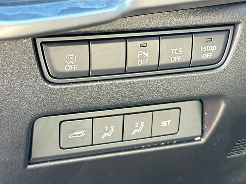 Used 2025 MAZDA CX-90 3.3 Turbo w/ Premium Sport Pkg image 17