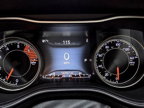 Used 2019 Jeep Cherokee Limited AWD/4WD image 15