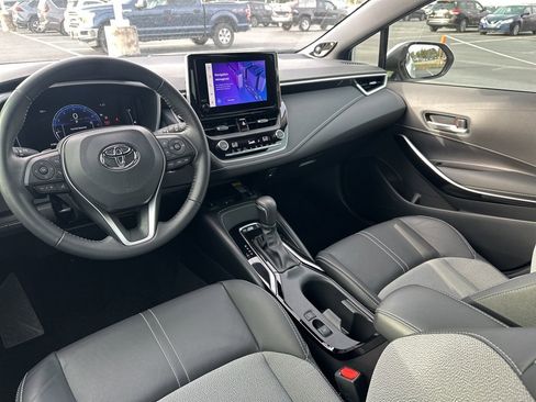Certified 2023 Toyota Corolla XSE image 29