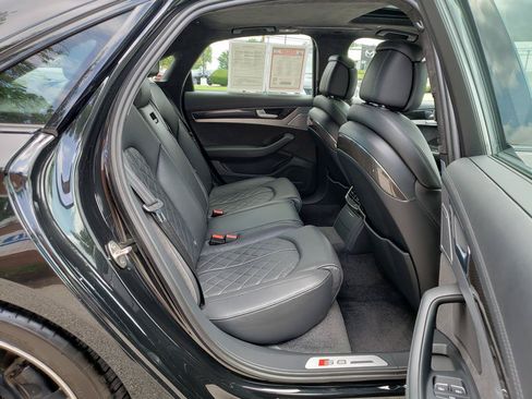 Used 2017 Audi S8 Plus AWD/4WD image 15