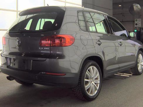 Used 2013 Volkswagen Tiguan SE image 4