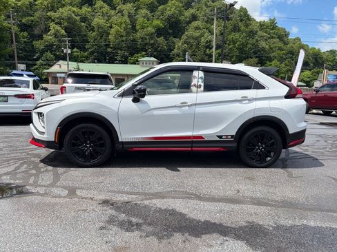 Used 2023 Mitsubishi Eclipse Cross Ralliart AWD/4WD image 6
