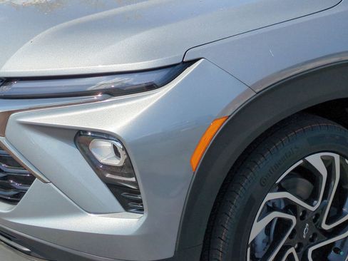 New 2026 Chevrolet TrailBlazer RS w/ Convenience Package FWD image 10