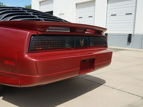 Used 1987 Pontiac Firebird Trans Am image 28