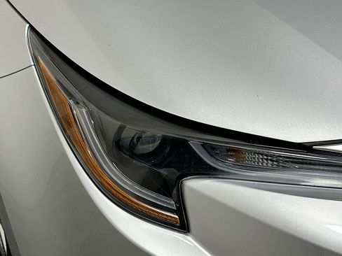 Certified 2023 Toyota Corolla LE FWD image 9