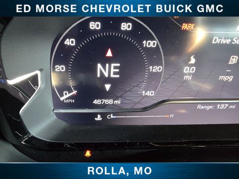 Used 2023 GMC Yukon Denali image 13