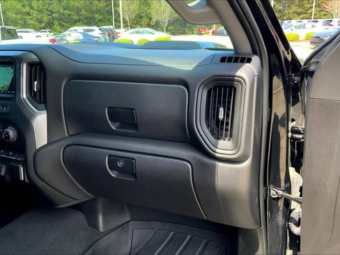 Used 2024 Chevrolet Silverado 1500 Custom Trail Boss w/ LPO, Dark Essentials Package image 18