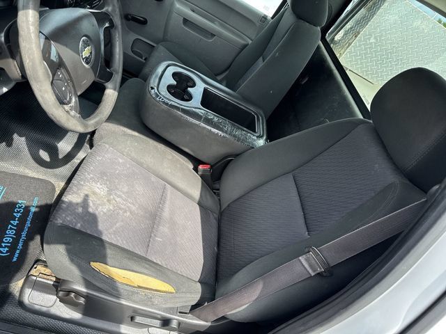 Used 2013 Chevrolet Silverado 1500 W/T RWD image 16