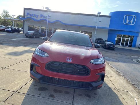 New 2026 Honda HR-V Sport image 3