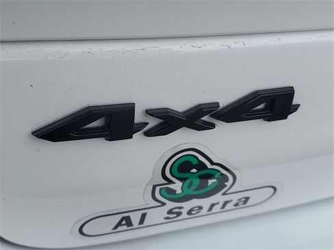 New 2026 Jeep Grand Cherokee Limited AWD/4WD image 6