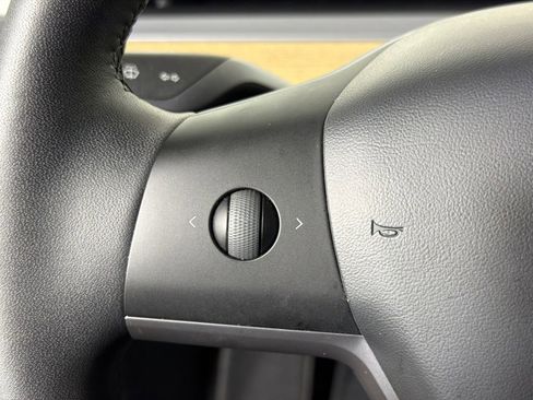 Used 2020 Tesla Model 3 Long Range image 26