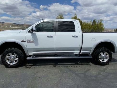 Used 2013 RAM 2500 Laramie w/ Convenience Group AWD/4WD image 5