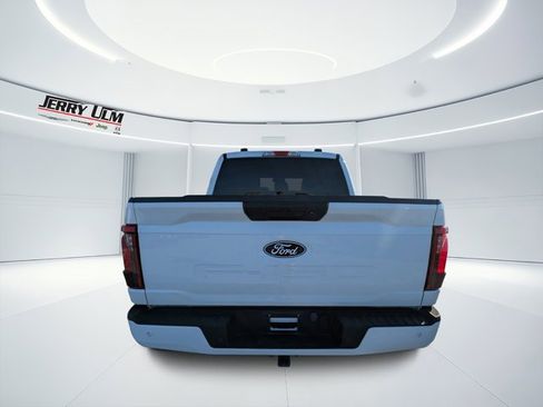 Used 2024 Ford F150 XLT w/ XLT Black Appearance Package image 4