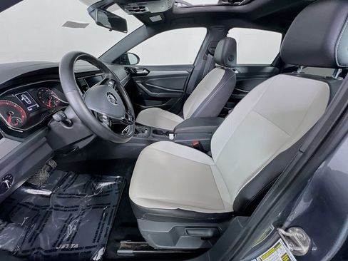 Used 2021 Volkswagen Jetta R-Line w/ R-Line Cold Weather Package image 20