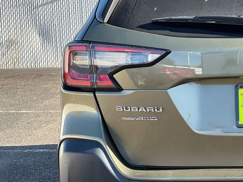 Used 2024 Subaru Outback Limited image 24