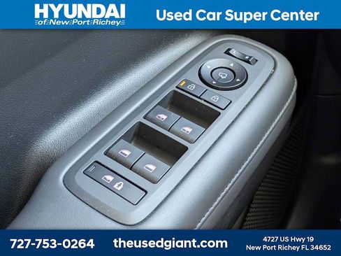 Certified 2024 Hyundai Santa Fe Limited AWD/4WD image 38