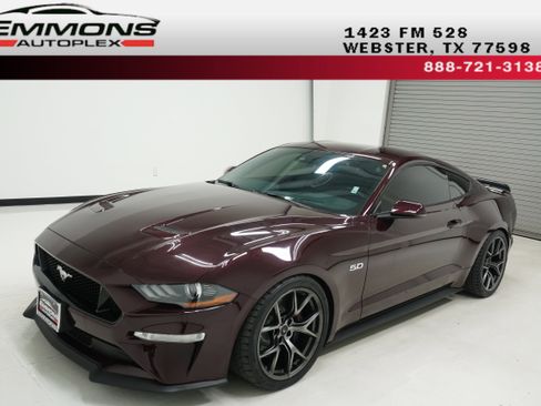 Used 2018 Ford Mustang GT Premium w/ Performance Package - Level 2 RWD image 1