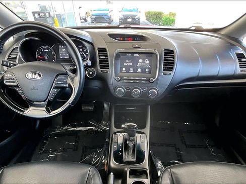 Used 2018 Kia Forte EX image 7
