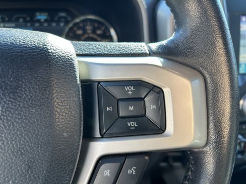 Used 2018 Ford F150 Lariat w/ Equipment Group 501A Mid image 18