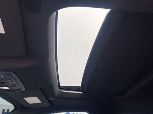 Used 2024 Chevrolet Silverado 3500 High Country w/ Technology Package image 16