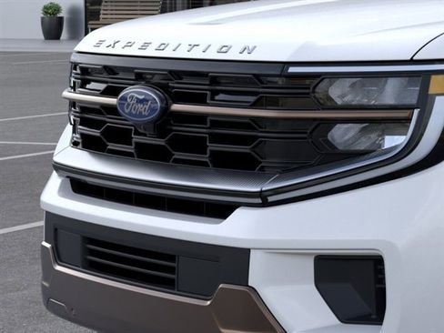 New 2025 Ford Expedition Max King Ranch image 18