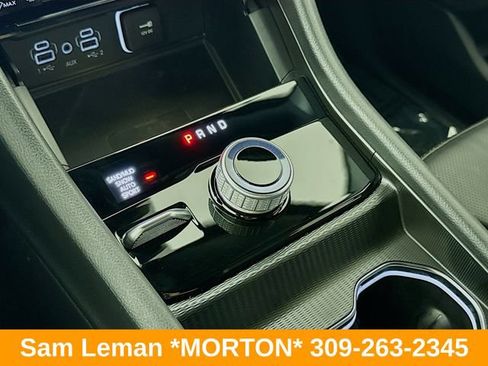 Used 2024 Jeep Grand Cherokee Limited w/ Luxury Tech Group II AWD/4WD image 16