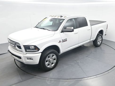 Used 2018 RAM 2500 Laramie w/ Sport Appearance Group AWD/4WD image 18