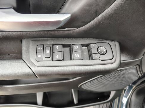 New 2026 RAM 1500 Express image 16