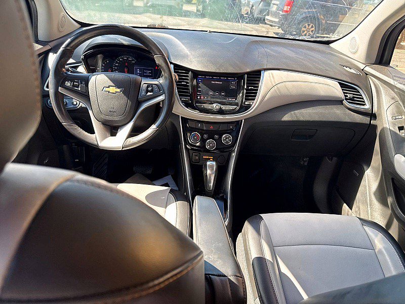 Used 2020 Chevrolet Trax Premier AWD/4WD image 11